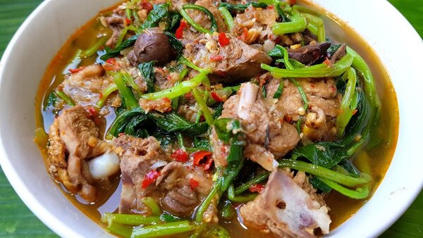 แกงผักกาดใส่ไก่ แกงผักกาด