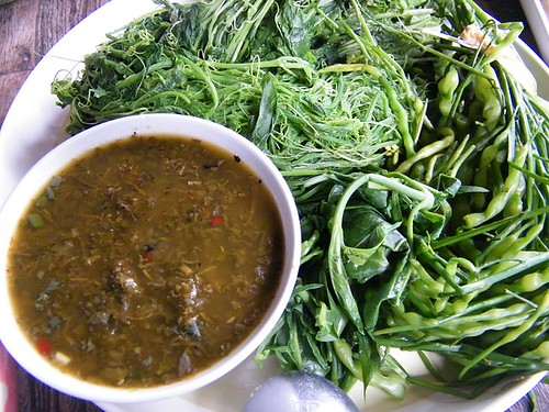 ทำน้ำพริกน้ำผัก น้ำพริกน้ำผัก