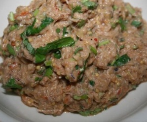 ลาบปลานิล สูตรวิธีทำอาหารพื้นบ้านภาคเหนือ