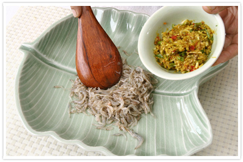 ล้างกุ้ง