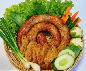 วิธีทำไส้อั่วหมู ไส้อั่ว ส่วนผสม อาหารพื้นเมืองภาคเหนือ
