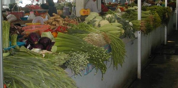 ตลาดริมปิง ผักสด
