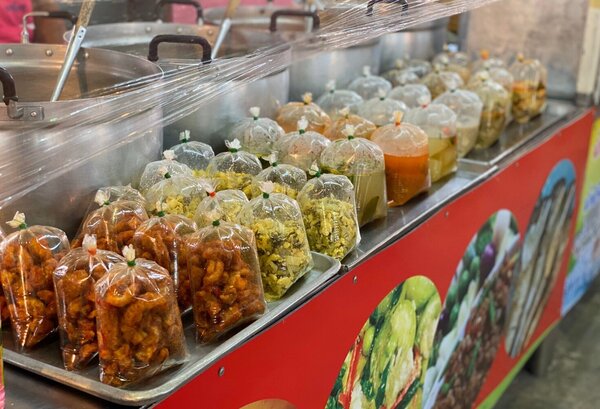 ตลาดเจ้าพระยา ร้านกับข้าว