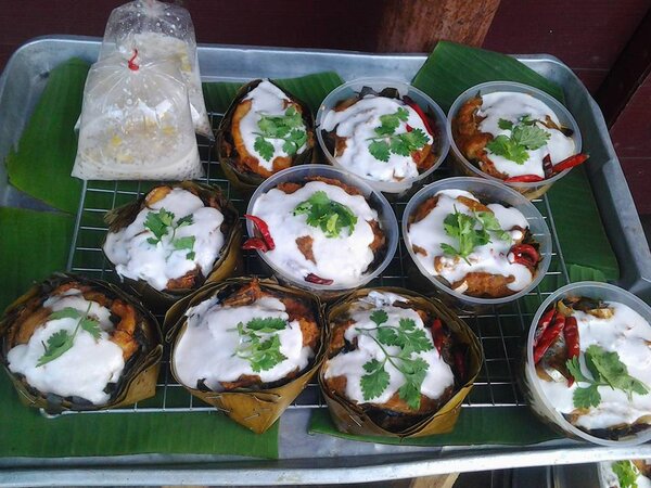 ตลาดสดสุรินทร์ ร้านกับข้าว ขนมหวาน