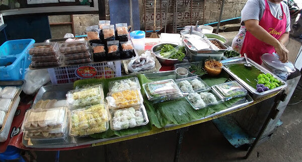 ตลาดสด สุราษฎร์ธานี ร้านขนมหวาน