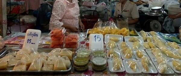 ตลาดสด จันทบุรี ร้านขนมหวาน