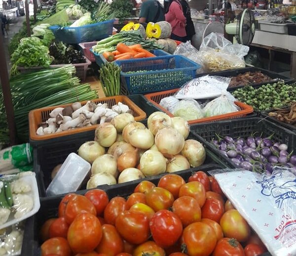 ตลาดใหญ่ลำลูกกา ตลาดเช้า ลำลูกกา ร้านขายผัก