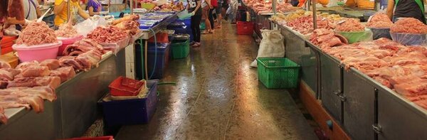 ตลาดสด ราชบุรี ร้านขายหมูสด