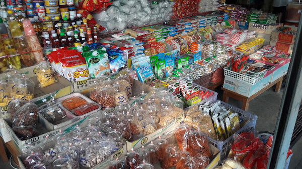ตลาดเช้าสระบุรี ตลาดสดเทศบาลวิหารแดง ร้านขายเครื่องปรุงต่างๆ