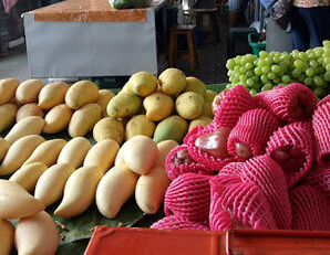 ตลาดสดหางดง เชียงใหม่ ตลาดสดเทศบาลตำบลหางดง อยู่ใกล้ที่ว่าการอำเภอหางดง