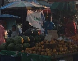 ตลาดสดไม้ดัด จังหวัดสิงห์บุรี ตลาดเปิดทุกวัน เวลา 04.00-21.00 น. 