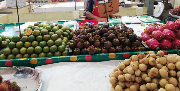 ตลาดสดเทศบาลเมืองพัทลุง ร้านผลไม้