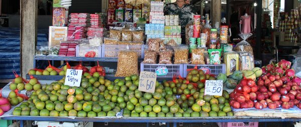 ตลาดสดเทศบาลควนขนุน ร้านผลไม้