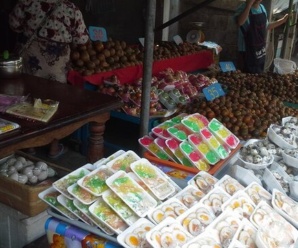 ตลาดเช้าเชียงราย ตลาดหัวเวียง อยู่ติดถนนเชียงราย-เชียงใหม่