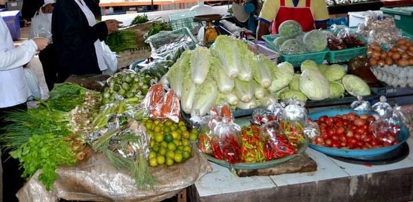 ตลาดสดเทศบาลตำบลกุสุมาลย์ ร้านผัก