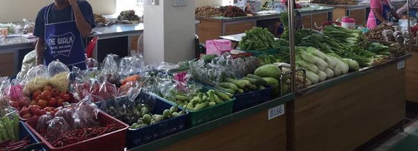 ตลาดสด เดอะวอล์ค ไลฟ์สไตล์ มอลล์ ร้านผักสด