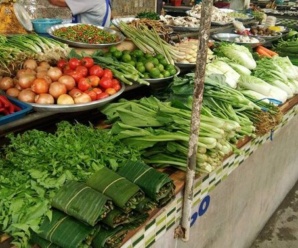 ตลาดสดปิ่มเพชร จ.นครศรีธรรมราช เปิดขายทุกวัน เวลา 10.00 – 21.00 น.