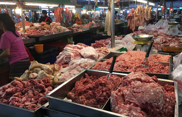 ตลาดสดพัทลุง ตลาดสดเทศบาลเมืองพัทลุง ร้านหมูสด