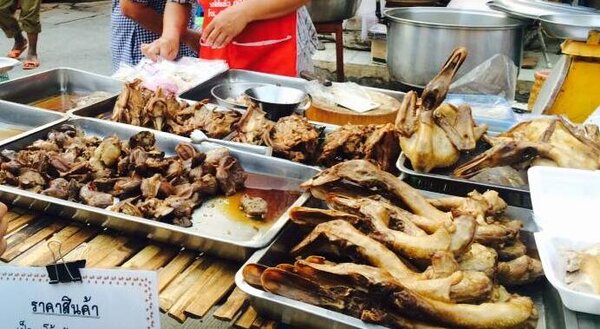 ตลาดสด กาญจนบุรี ตลาดชุกโดน ร้านเป็ดพะโล้