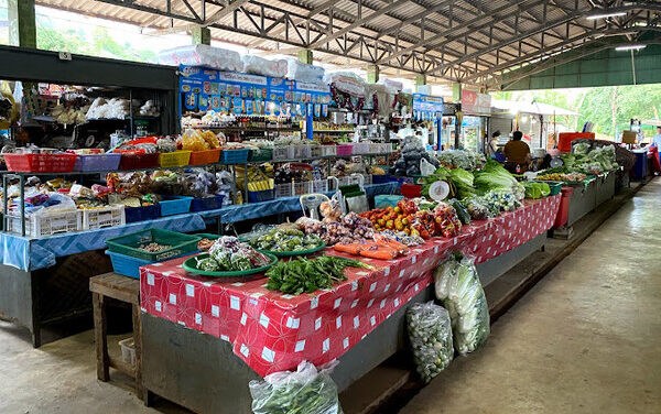 ตลาดสดปางมะผ้า ตลาดชาวเขา ตลาดสดปางมะผ้า