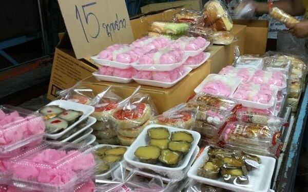 ตลาดเช้ากาญจนบุรี ตลาดเทศบาลตำบลลูกแก ร้านขนม