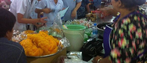 ตลาดสด ประจวบคีรีขันธ์ ร้านขนมหวาน