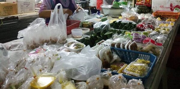ตลาดสดโคกกลอย ตลาดสดเทศบาลตำบลโคกกลอย ร้านขนมหวาน