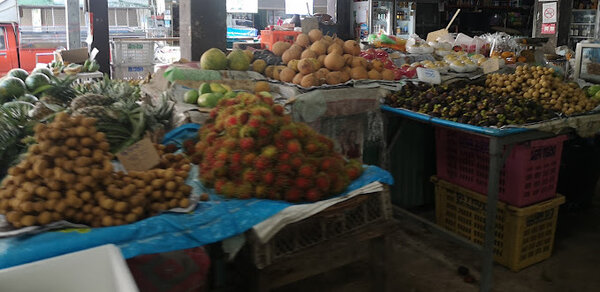 ตลาดสดเขาค้อ ตลาดสดเพชรบูรณ์ ร้านผลไม้