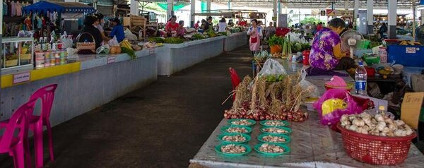 ตลาดสดบึงบูรพ์ ตลาดสดเทศบาลตำบลบึงบูรพ์ ร้านผัก