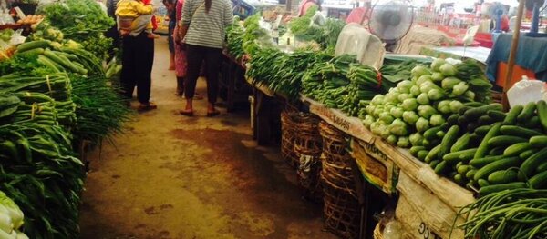 ตลาดสดป่าก่อดำ ร้านผัก