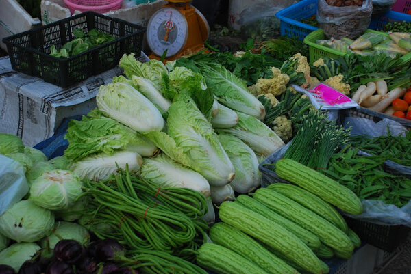 ตลาดสดสุโขทัย ตลาดสดเทศบาลเมืองสุโขทัย ร้านผัก