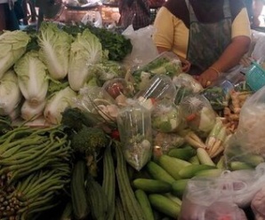 ตลาดสดจะนะ จ.สงขลา ตลาดเช้า เปิดทุกวัน เวลา 04.00-19.00 น.