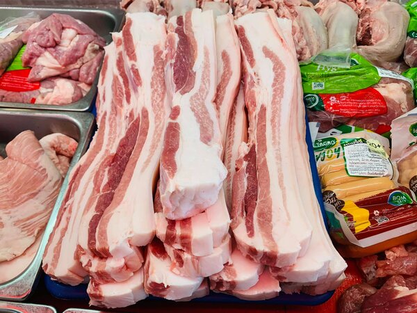 ตลาดไทยศิริ อุดรธานี ร้านหมู