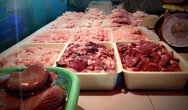 ตลาดสดโคราช ตลาดประปายุคใหม่ ร้านหมูสด
