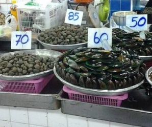 ตลาดสดตราด ตลาดเทศบาลเมืองตราด ใกล้ศาลเจ้าพ่อหลักเมืองตราด