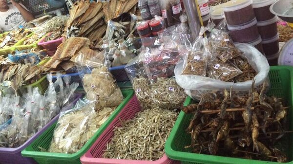 ตลาดสดมหาราช กระบี่ ตลาดสดเทศบาลเมืองกระบี่ ร้านอาหารแปรรูป