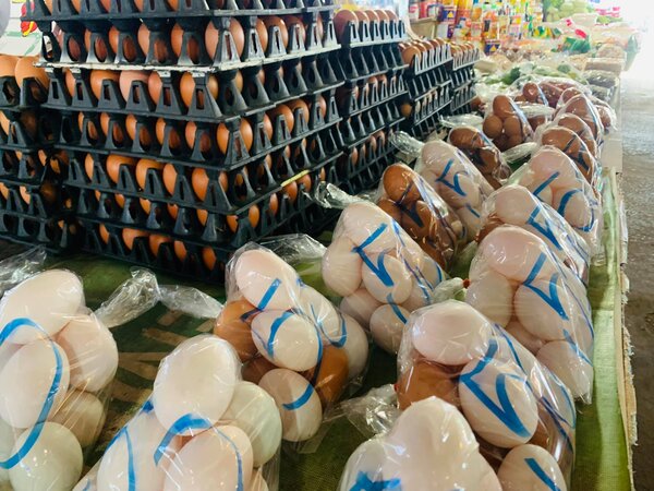 ตลาดไทยศิริ 1 ตลาดสดอุดรธานี ร้านไข่