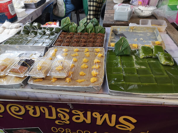 ตลาดชุมพร ร้านขนมหวาน
