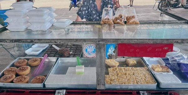 ตลาดเช้าพิจิตร ตลาดสดเทศบาลตำบลหัวดง หรือ ตลาดหัวดง ร้านขนมหวาน