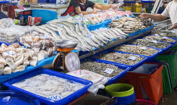 ตลาดเช้า บางใหญ่ ร้านของทะเล