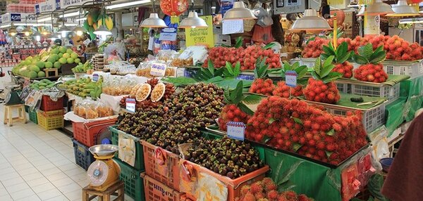 ตลาดสด อ ตก ตลาดสด จตุจักร ร้านผลไม้
