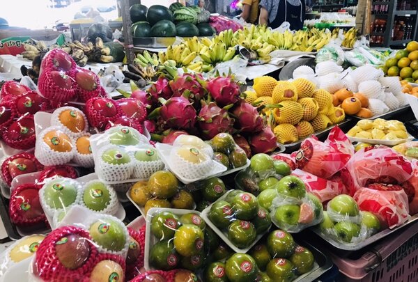 ตลาดสดอินเตอร์มาร์ท ปทุมธานี ร้านผลไม้