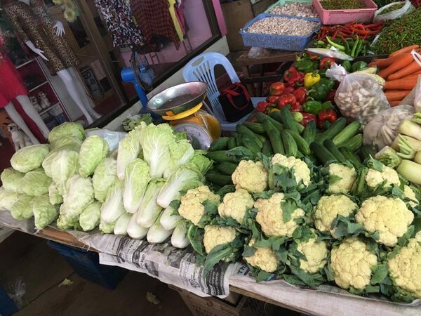 ตลาดฝางกัลยา ร้านผัก