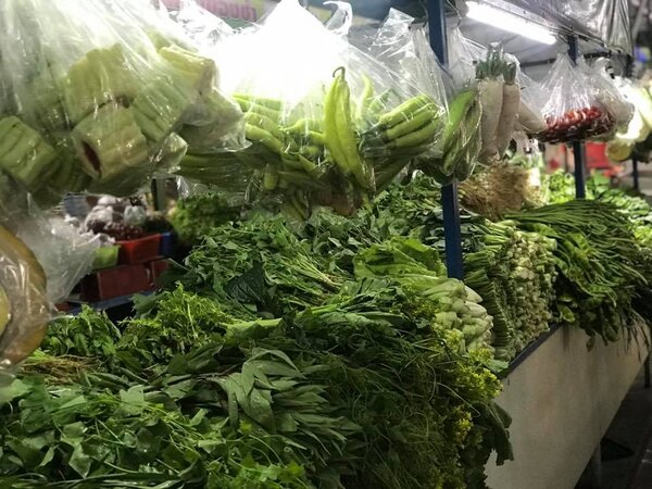 ตลาดคู่สร้าง ตลาดสดสมุทรปราการ ร้านผัก