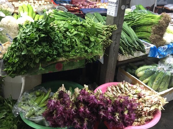 ตลาดเทศบาลเมืองบุรีรัมย์ ร้านผัก