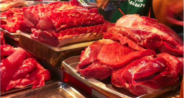 ตลาดสดบุรีรัมย์ ร้านหมูสด