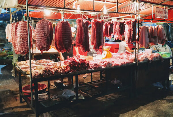 ตลาดเช้าขอนแก่น ตลาดสดเทศบาล 3 ร้านหมูสด