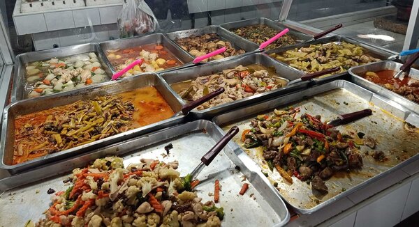 ตลาดวัฒนานันท์ ตลาดสด ดอนเมือง ร้านอาหารปรุงสุก