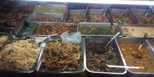 ตลาดสดบันซ้าน ภูเก็ต ร้านอาหารปรุงสุก
