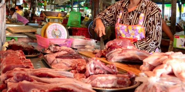 ตลาดสดเพชรบูรณ์ ร้านหมูสด